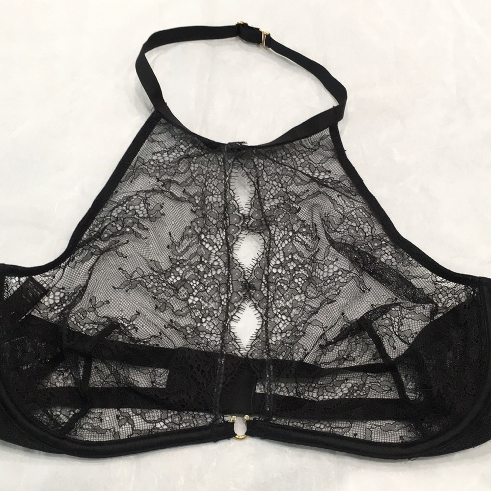 Victoria’s Secret unlined high neck bra 36C